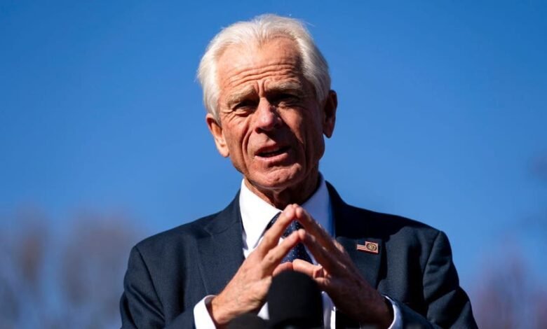 1755566103 Trump trade advisor warns India to stop buying Russian oil.jpg
