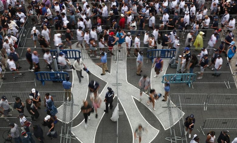 1755927890 Consumer spending on live sporting events up 25 from pre pandemic.jpg