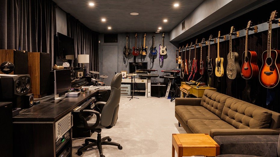 Office with lining walls.