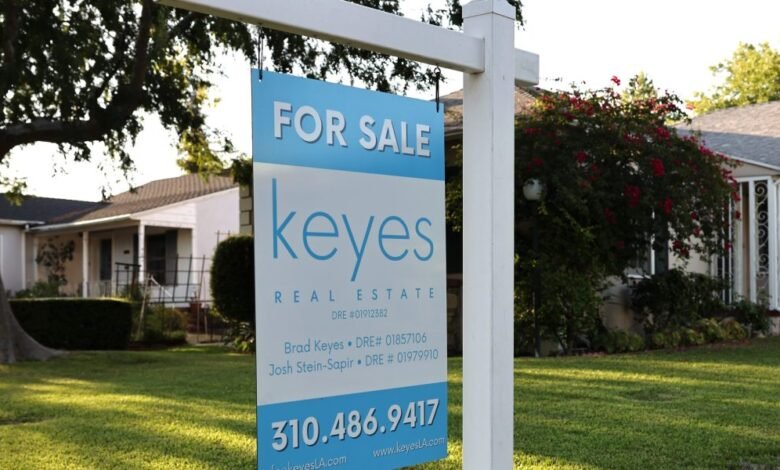 1755981123 The Fed is starting to worry about the housing market.jpg