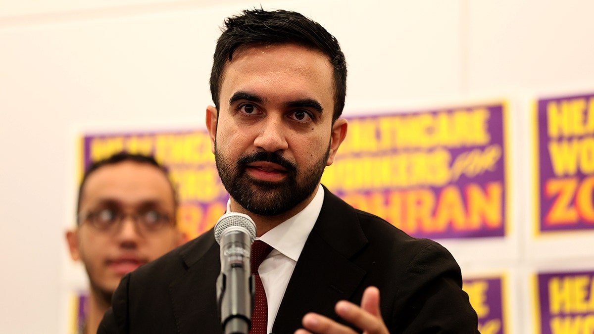 New York mayor Zahran Mamdani is speaking at a press conference at the headquarters of 1199Seiu on August 11, 2025 in New York City. He joined Mamdani, local elected officials and union representatives, to 1199Seiu, as announced "Five neighborhoods against Trump" A tour that will take it to all the five municipalities to speak against the agenda of US President Donald Trump, where the municipal candidates are running against the president.