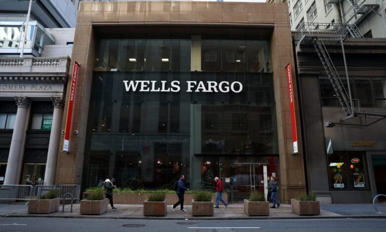 1756540014 Wells Fargo discreetly deleted its DEI page detailing a long.jpg
