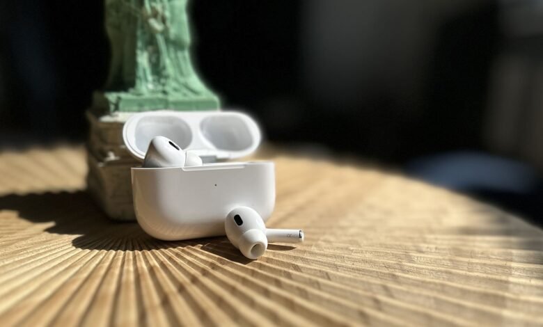 Apple May Take AirPods Pro 3 Beyond Audio.jpeg