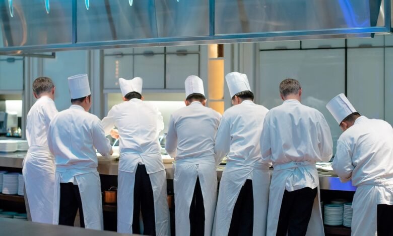 Chefs Line Glenview Farms Parent US Foods Maintains Revenue Outlook.jpeg