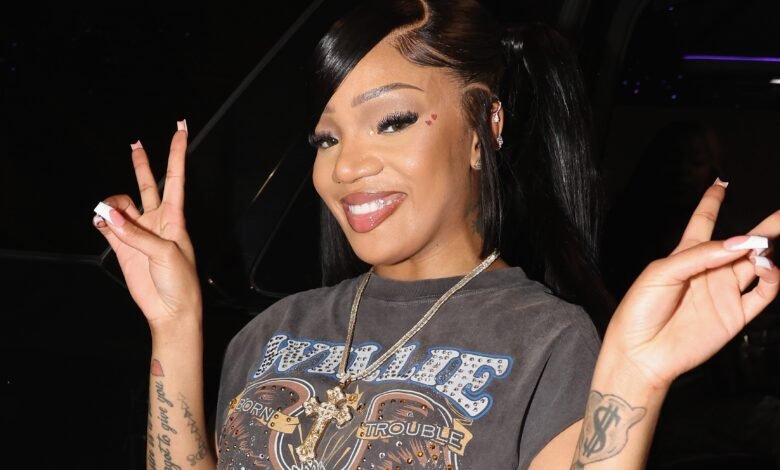 GloRilla Has Fans Losing It Over Her Glow Up Fitness.jpg