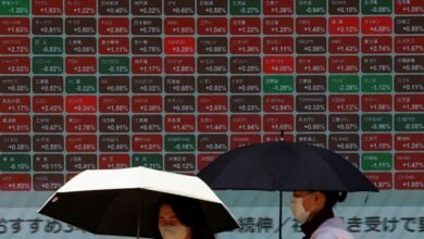 Global stock index sinks with dollar bond yields after weak.jpeg