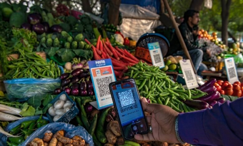ICICI Bank implements UPI charges for payment aggregators what does.jpg