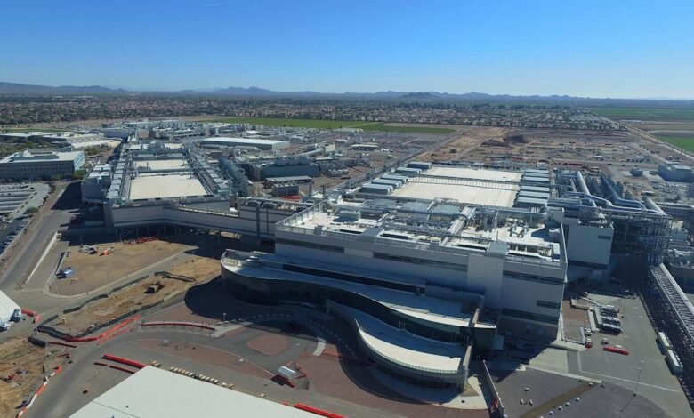 Intels next gen manufacturing process is reportedly still struggling.jpeg