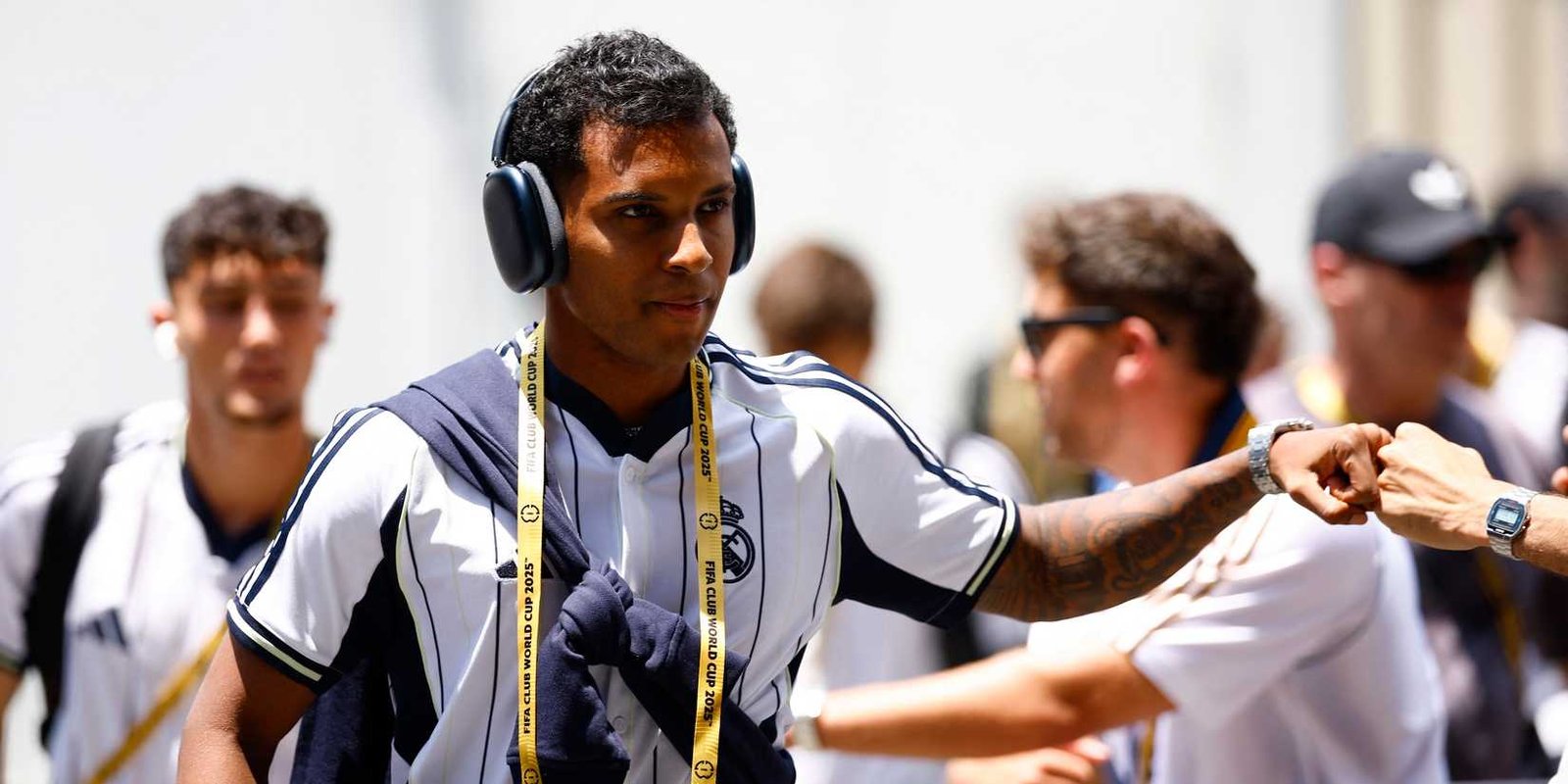 Madrid Rodrigo's pioneers arrive at the field before the match