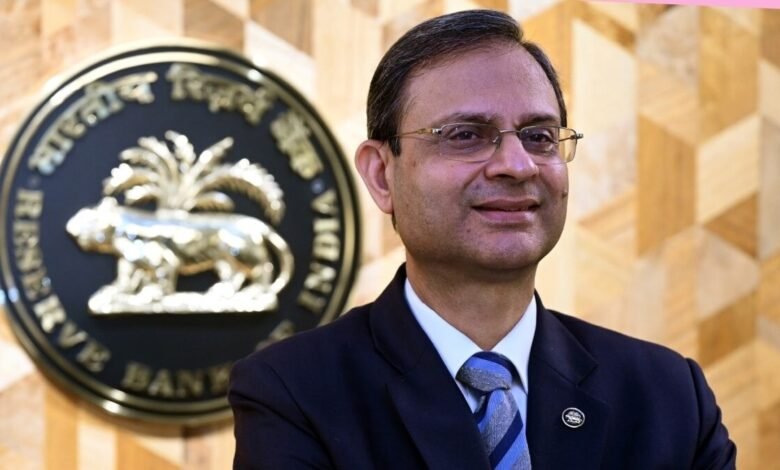 RBI governer urges banks corporates to kickstart a new investment.jpeg