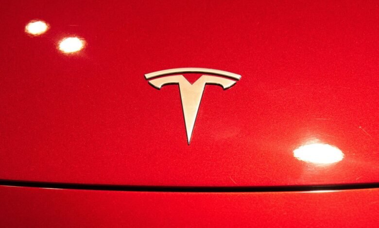 Tesla partly liable in Florida Autopilot trial jury awards 329M.jpg