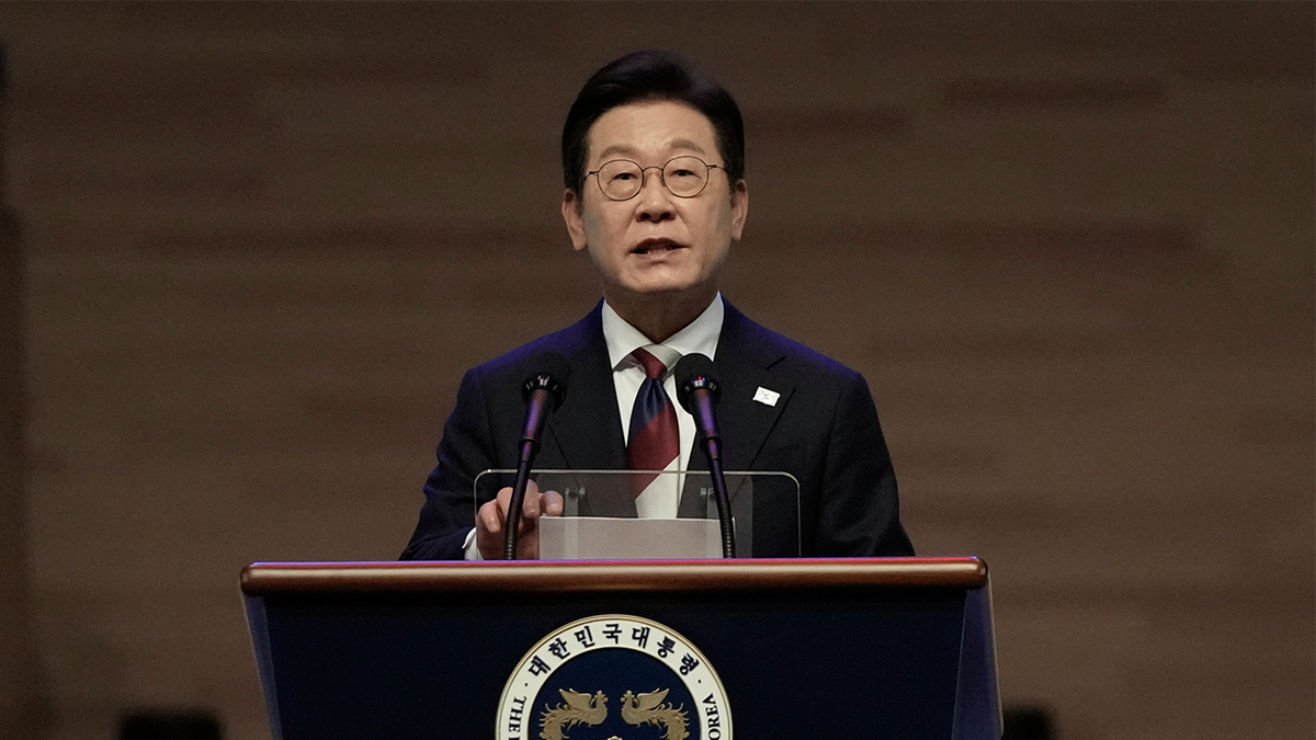 South Korean President Lee Jay Meong is speaking at a ceremony