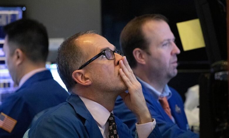 Why a famed strategist says the government bond market could.jpeg