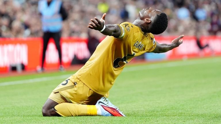 Mark Joyhi celebrates registration against Aston Villa