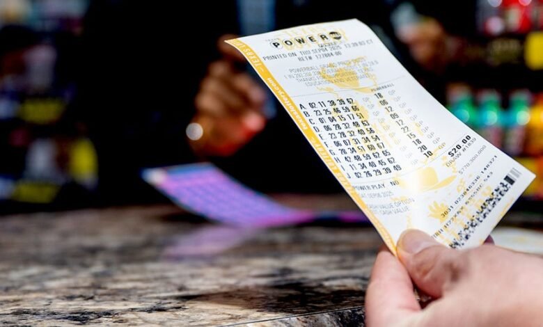 1757231082 Powerballs 179B jackpot won in Missouri and Texas.jpg