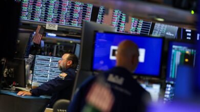 1758005331 Stocks rise towards more records helped by Elon Musks purchase.jpg