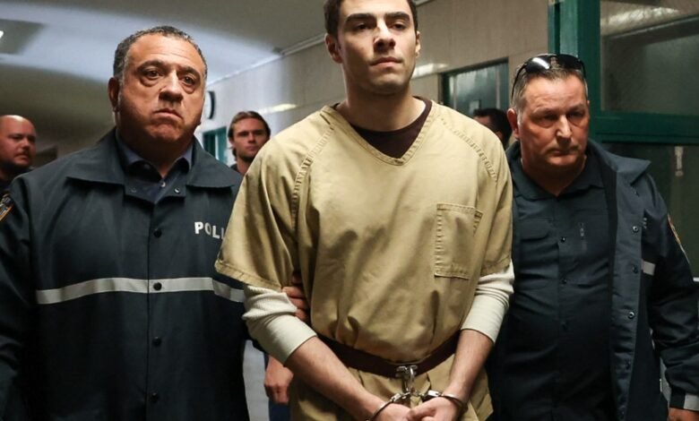 1758075710 Can Luigi Mangione get too big to jail.jpg