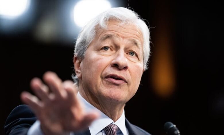 1758251322 Democrats fail to subpoena major bank leaders in Jeffrey Epstein.jpg