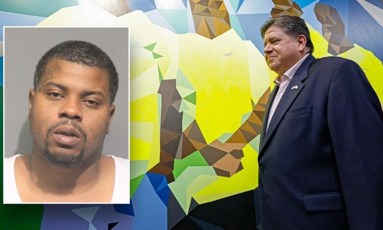 1758252518 Gov JB Pritzker scrubs photo he took with city peacekeeper.jpg