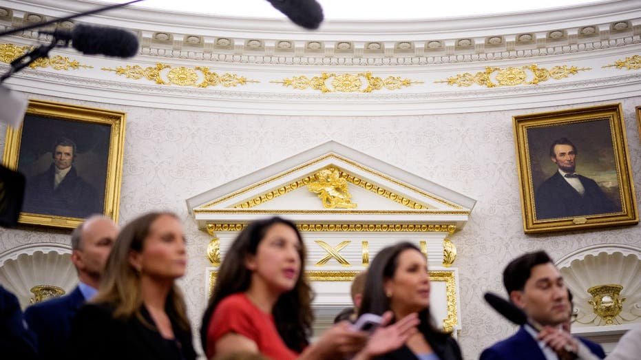 Golden details in the Oval Office