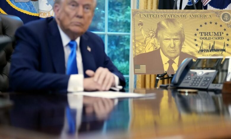 1758418630 H 1B visas White House tries to clear confusion after panic.jpg