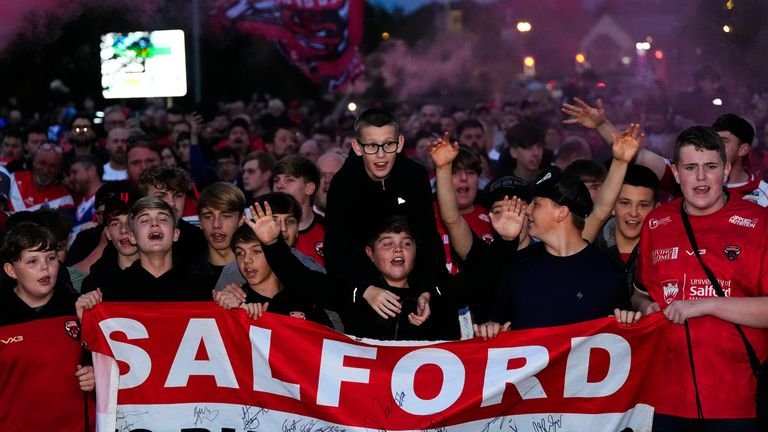 Salvord fans protested before engaging with Wickfield