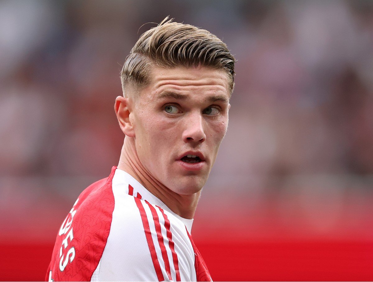 VikTor Gyokeres is seen through Arsenal's Win Vs Leeds