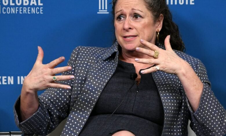 1758649813 Disney heiress says any billionaire who cant manage to share.jpg
