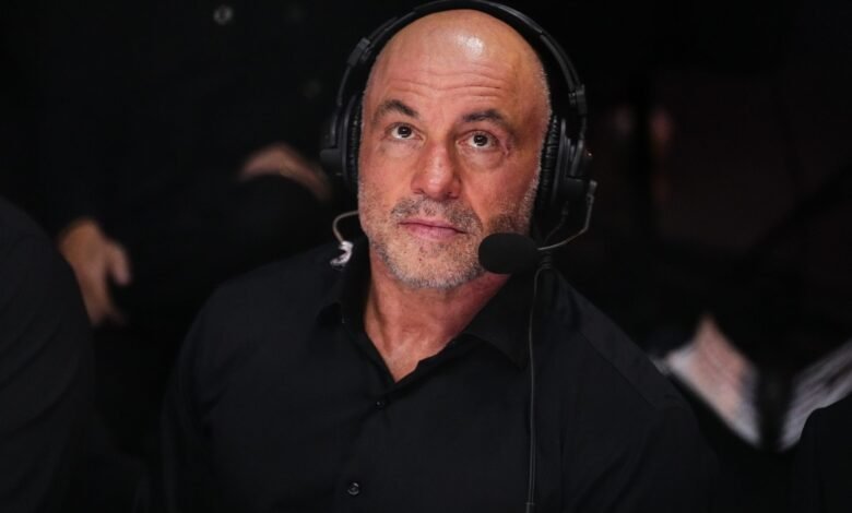1758776526 Joe Rogan comes to Jimmy Kimmels defense calling for America.jpg