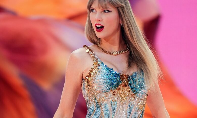 1759141871 What Taylor Swift taught RBC CEO Dave McKay.jpg