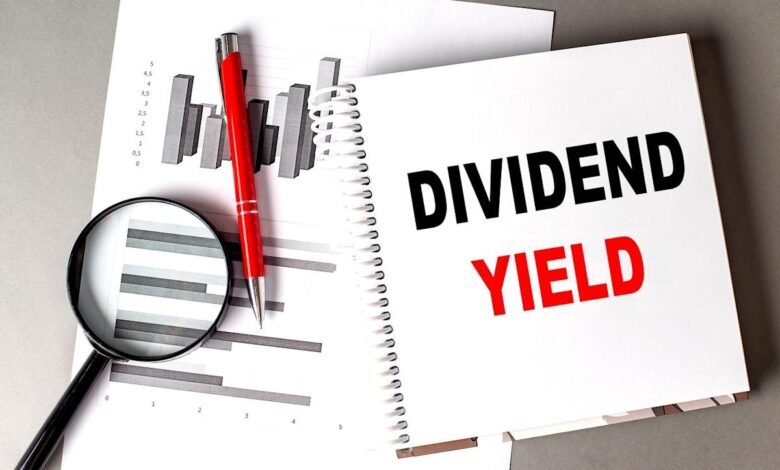 3 Dividend Paying Growth Stocks to Double Up on and Buy.jpeg