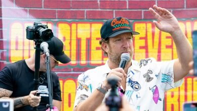 Portnoy hosts ‘One Bite pizza fest for more than 10000.jpg