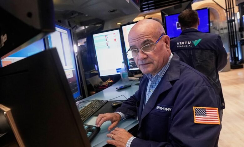 Stock and crypto bulls are watching for rate cuts to.jpeg