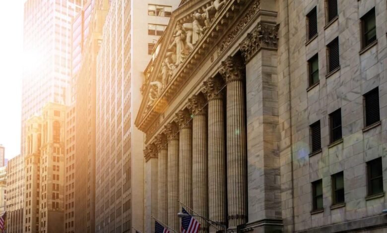 Stocks Climb on Hopes of Additional Fed Easing.jpeg