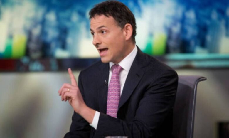 Wall Street billionaire sends one word AI warning.jpeg