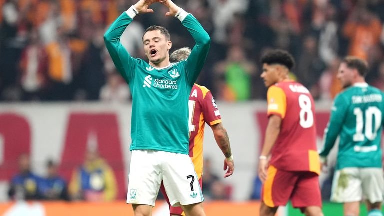 Liverpool suffered a second consecutive defeat in Galatasara