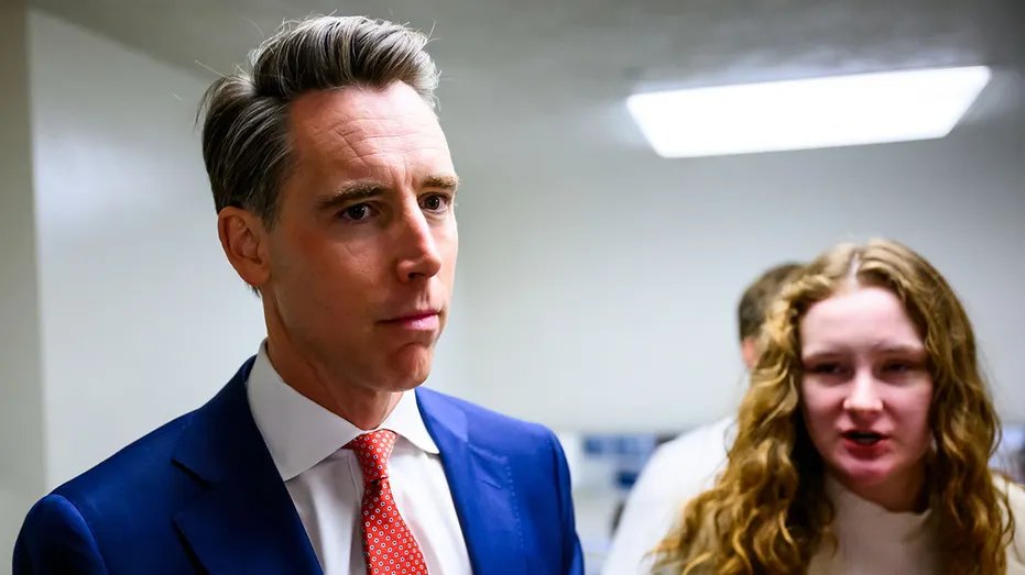 Senator Josh Holie, RM.