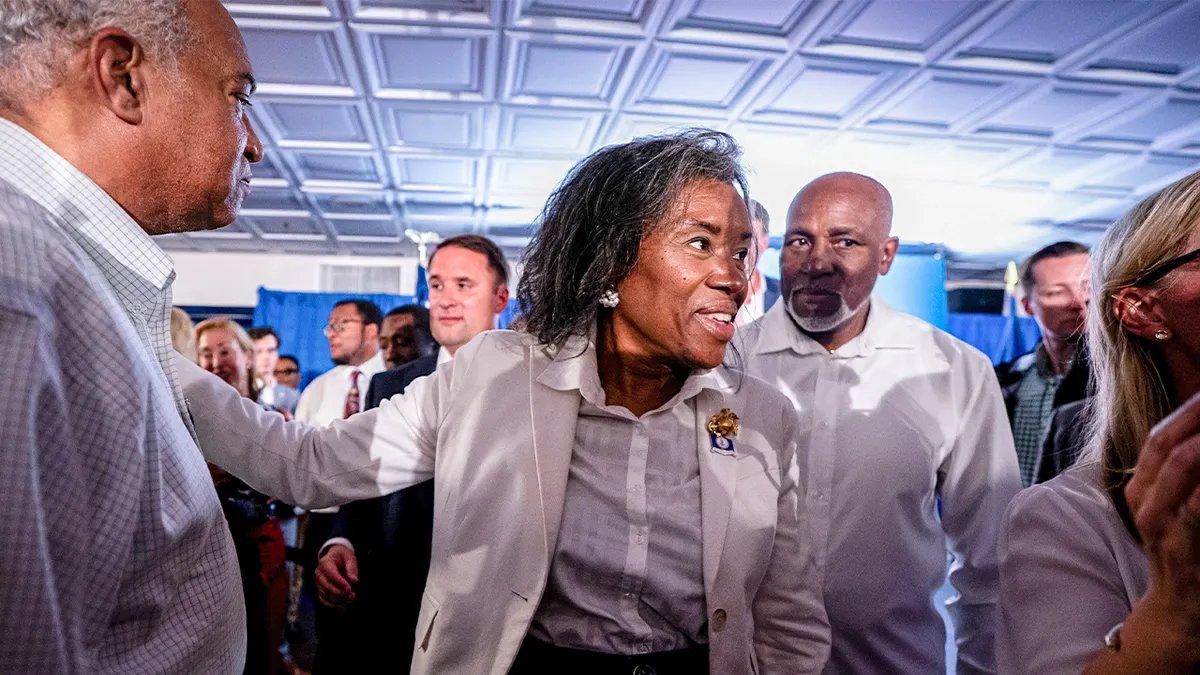 Sears in a campaign rally