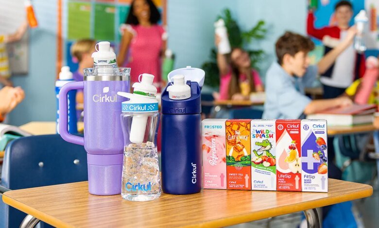 1759594246 Dartmouth football players create billion dollar water bottle company.jpg