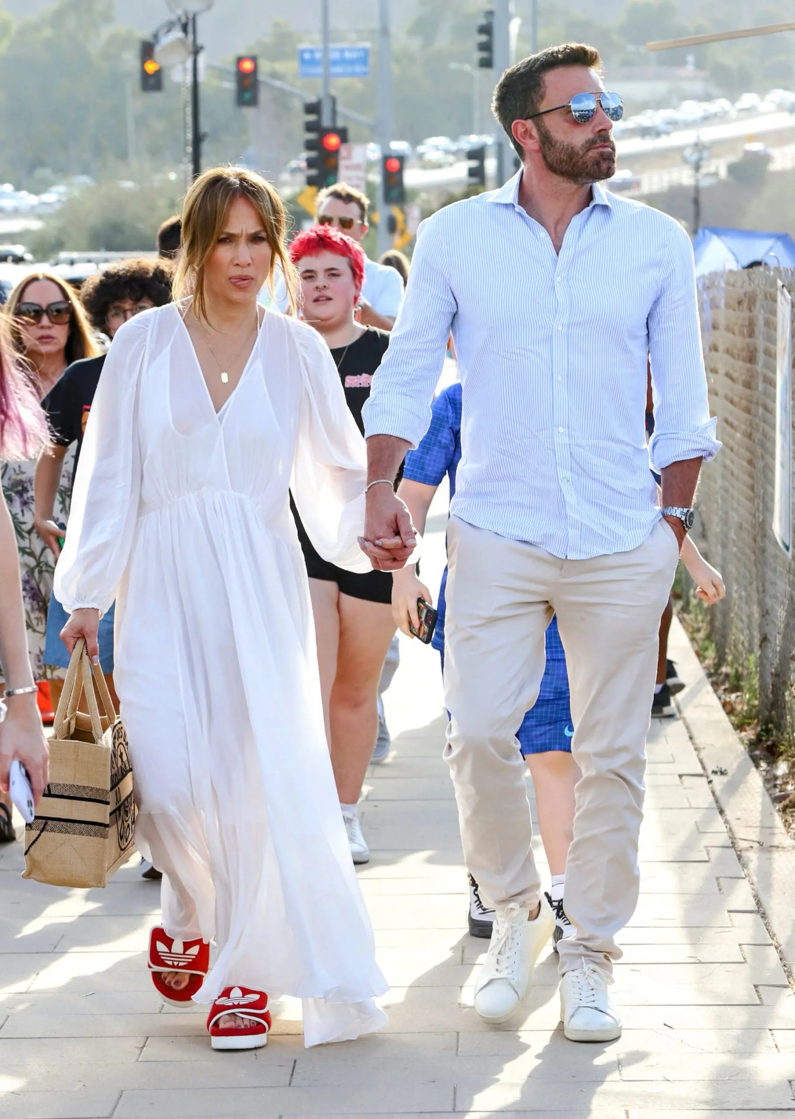 Jennifer Lopez and Ben Affleck hand in hand