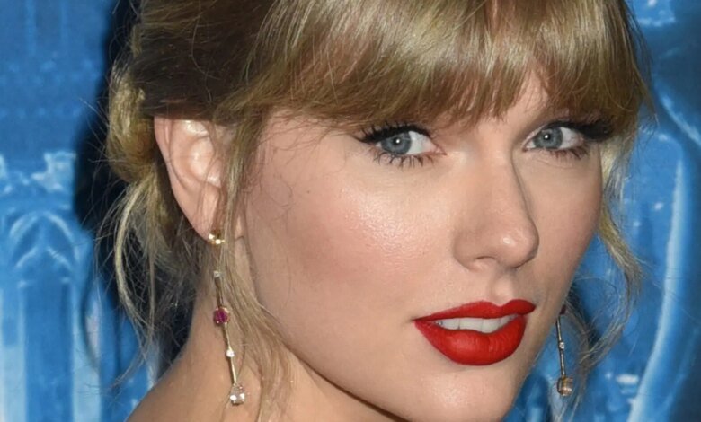 1759940895 Taylor Swift Reveals High School Regret In Ruin The Friendship.jpg