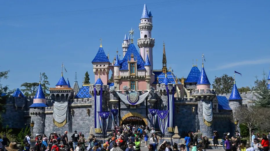Disneyland castle anaheim california
