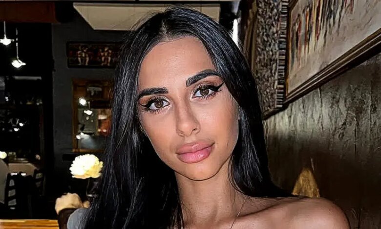 1760014460 Sara Rosa Sfamurris Dazzling Dance Sparks Viral Frenzy.jpg