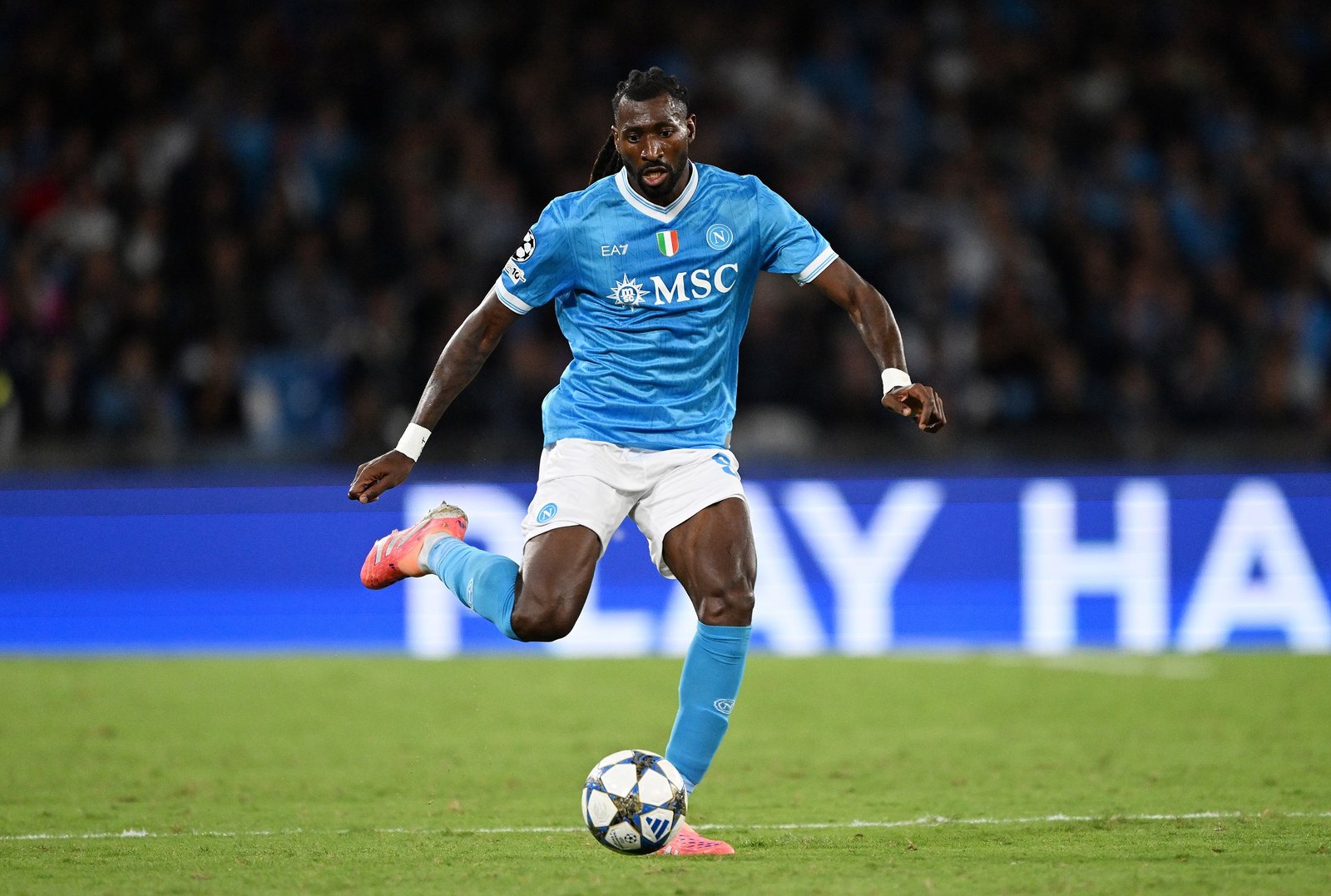 Frank Anguissa of SSC Napoli