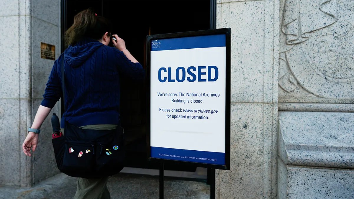 Closed sign at the National Archives during the federal government shutdown
