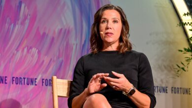 1760470011 Best Buys CEO says growing spending power gap between affluent.jpg