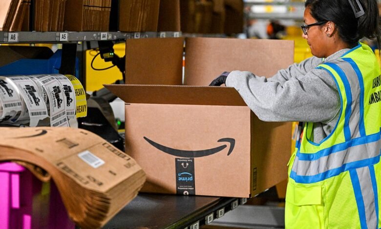 1761148514 Amazon unveils future automation plans to avoid hiring 600000 people.jpg