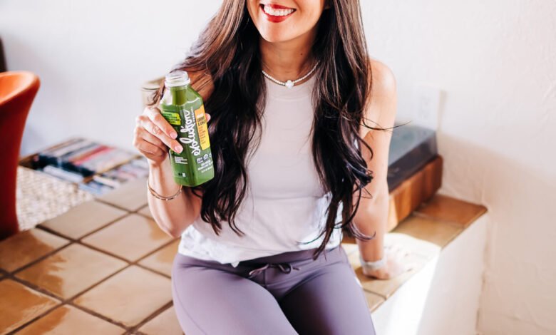 1761650572 Fall juice date The Fitnessista.jpg