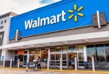 1761752045 Walmart holiday sales offer up to 60 off with thousands.jpg