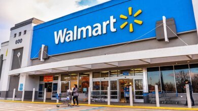 1761752045 Walmart holiday sales offer up to 60 off with thousands.jpg